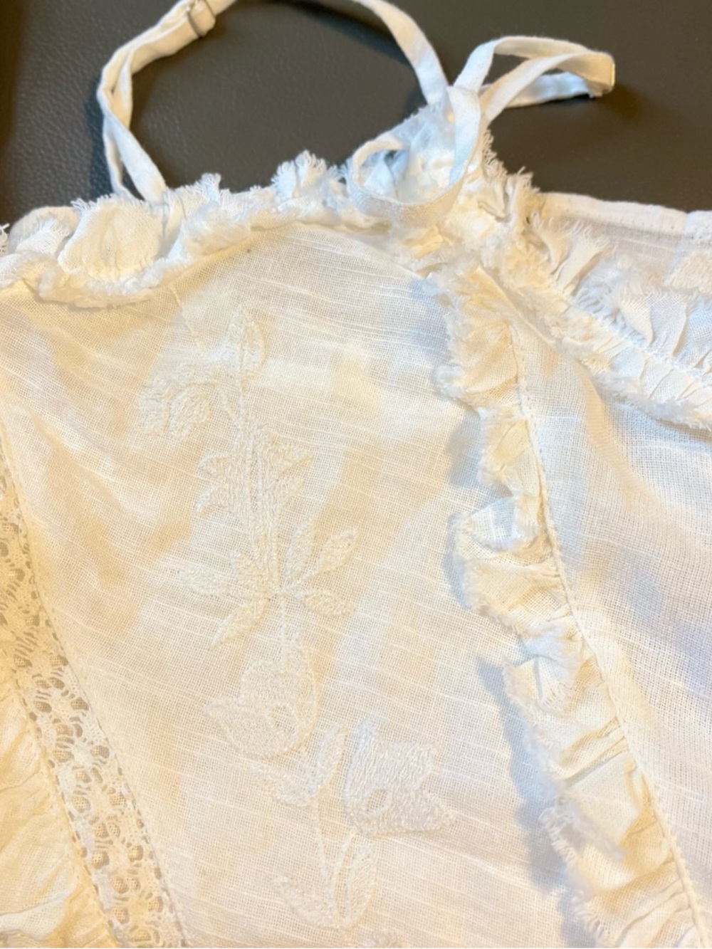NWT Zara boho floral embroidered ruffle top 
🚨FIRM PRICE NO DISCOUNT - Picture 8 of 10